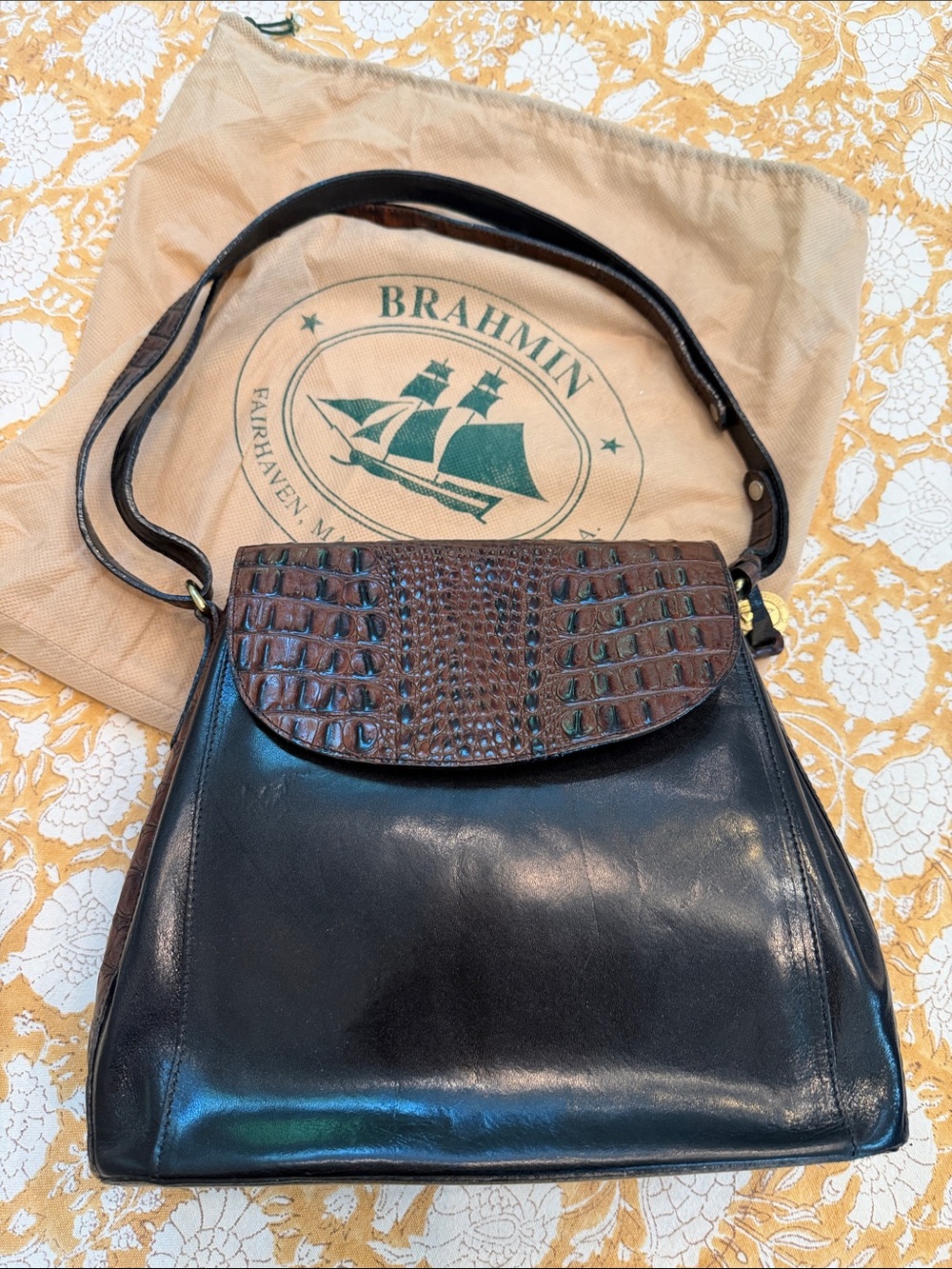 Brahmin Black Leather Shoulder Bag with Brown Croc-Embossed Flap dust bag